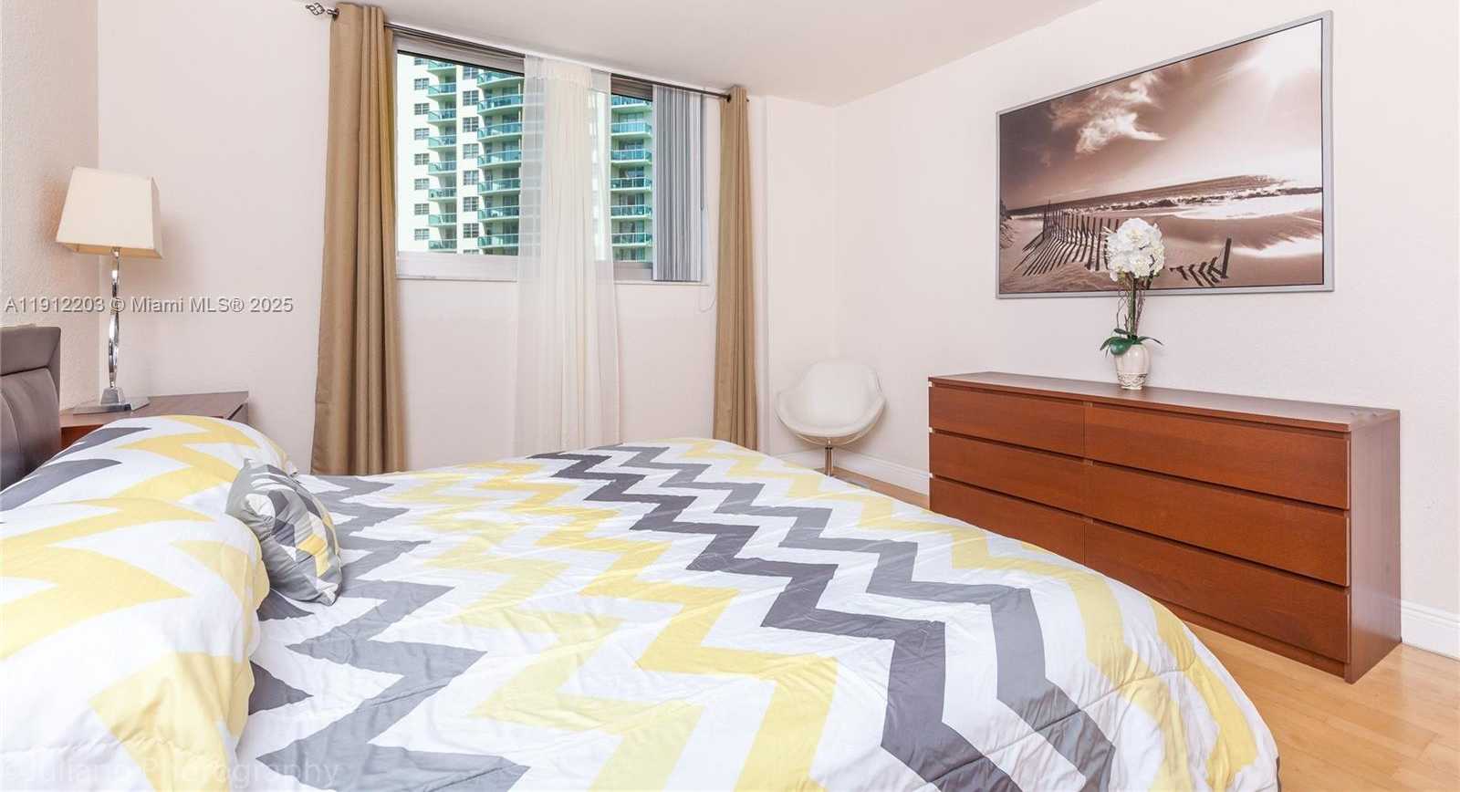 Small Image of 19380 COLLINS AVE #427, Sunny Isles Beach Number 14