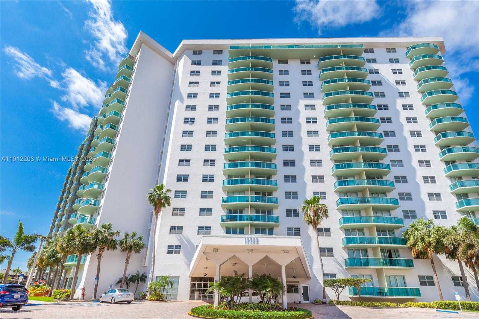 Small Image of 19380 COLLINS AVE #427, Sunny Isles Beach Number 30