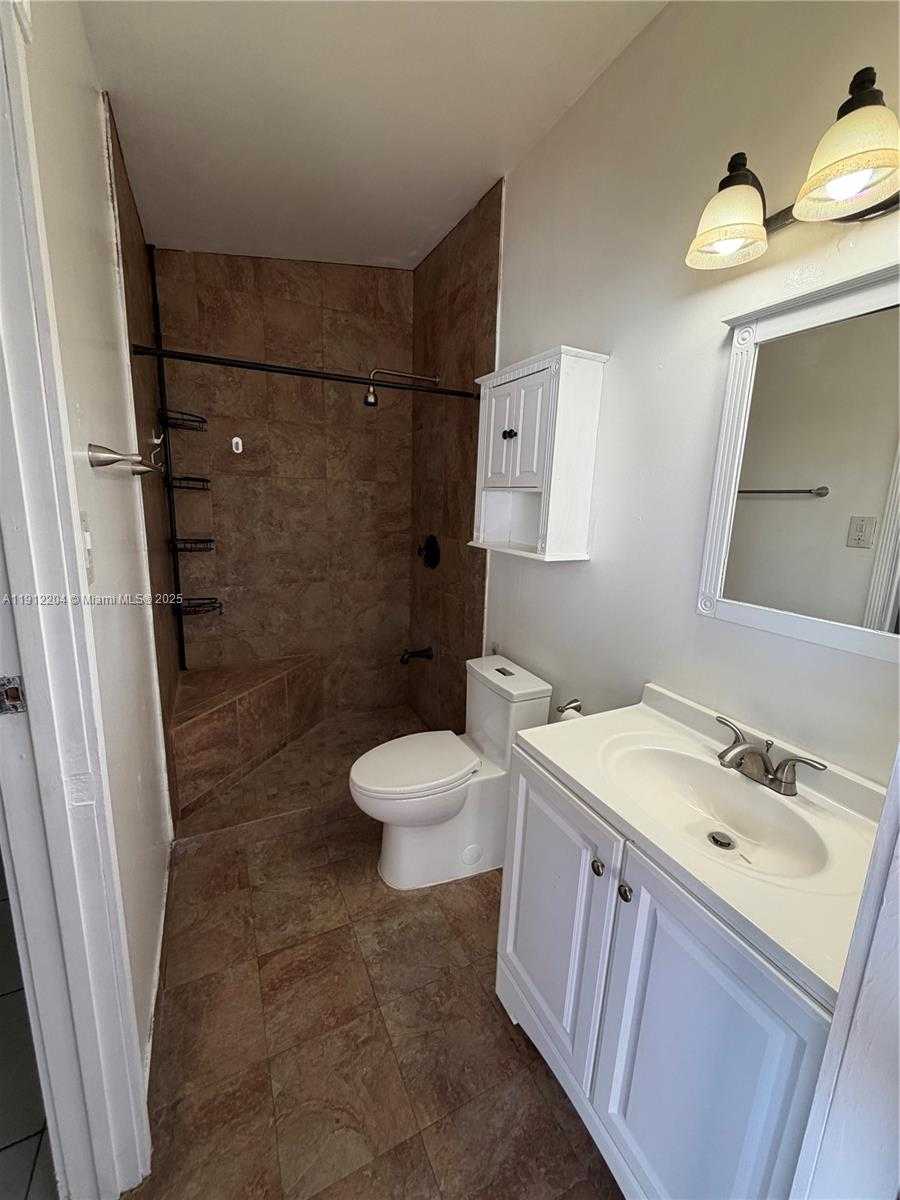 Small Image of 18317 SOUTH WEST 114TH CT #2, Miami Number 3