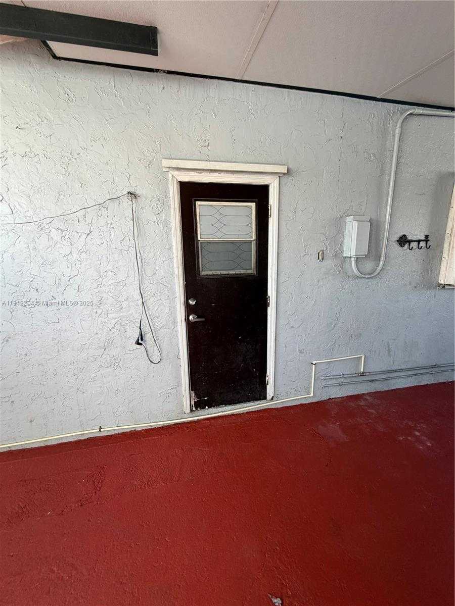 Small Image of 18317 SOUTH WEST 114TH CT #2, Miami Number 4