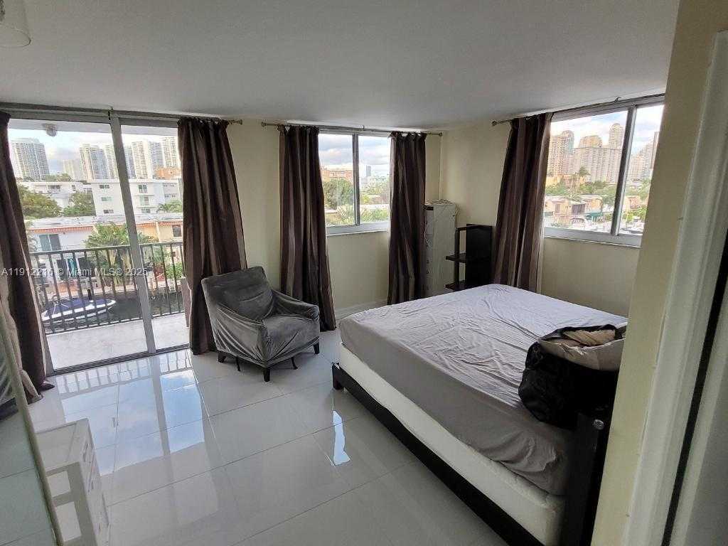 Small Image of 3703 NORTH EAST 166TH ST #401, North Miami Beach Number 14