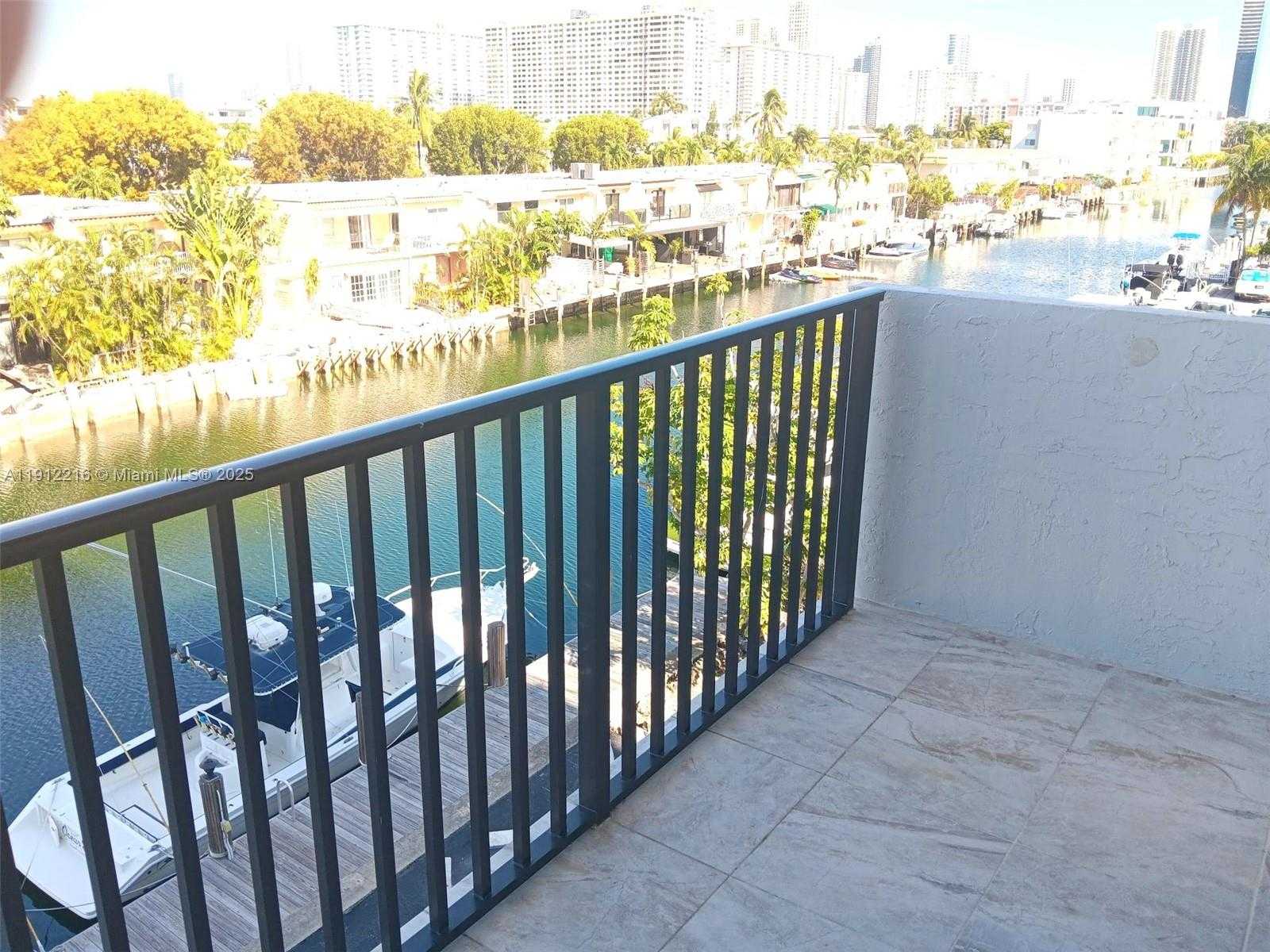 Small Image of 3703 NORTH EAST 166TH ST #401, North Miami Beach Number 19