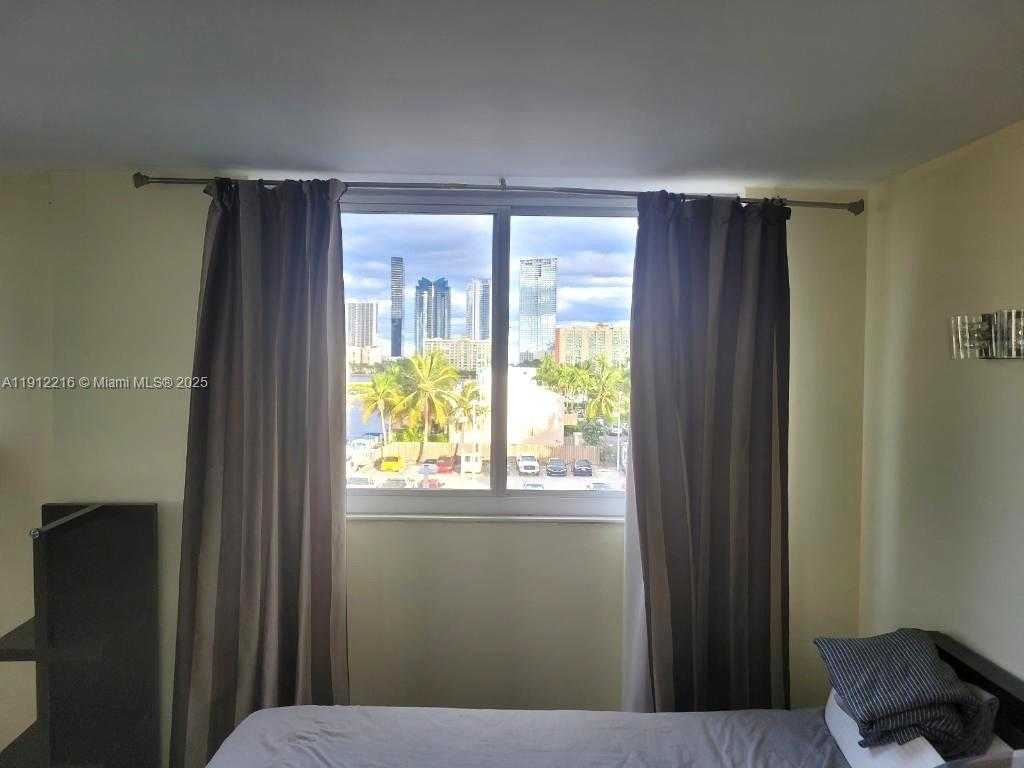 Small Image of 3703 NORTH EAST 166TH ST #401, North Miami Beach Number 23