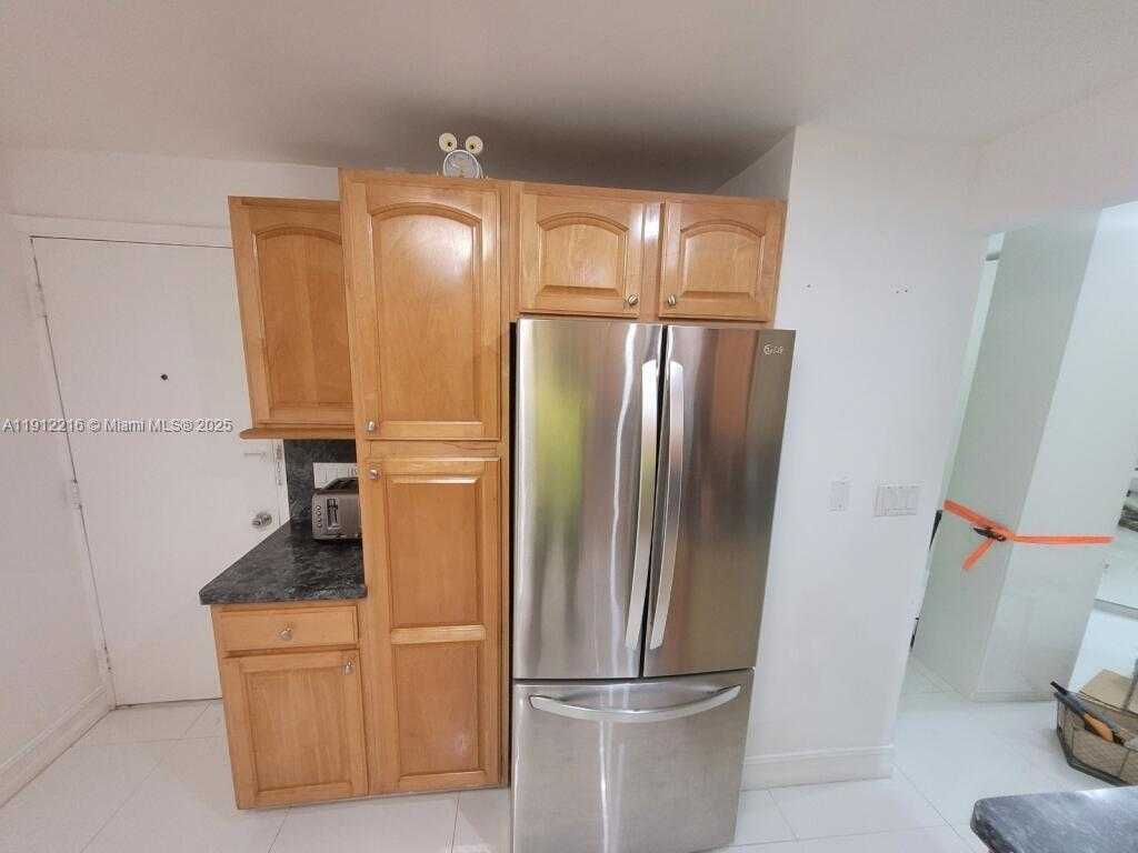 Small Image of 3703 NORTH EAST 166TH ST #401, North Miami Beach Number 5