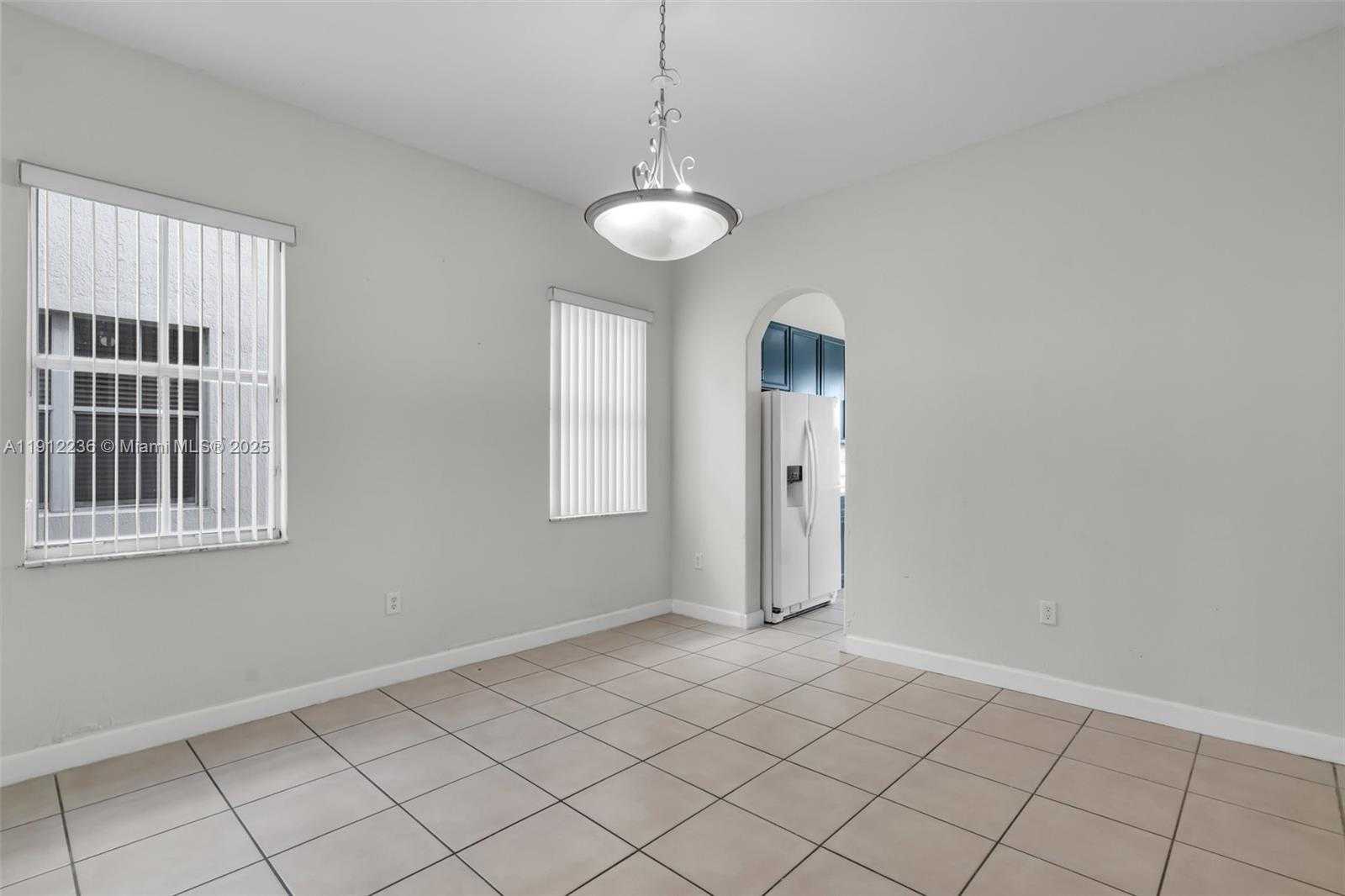 Small Image of 8920 NORTH WEST 180TH TER, Hialeah Number 10