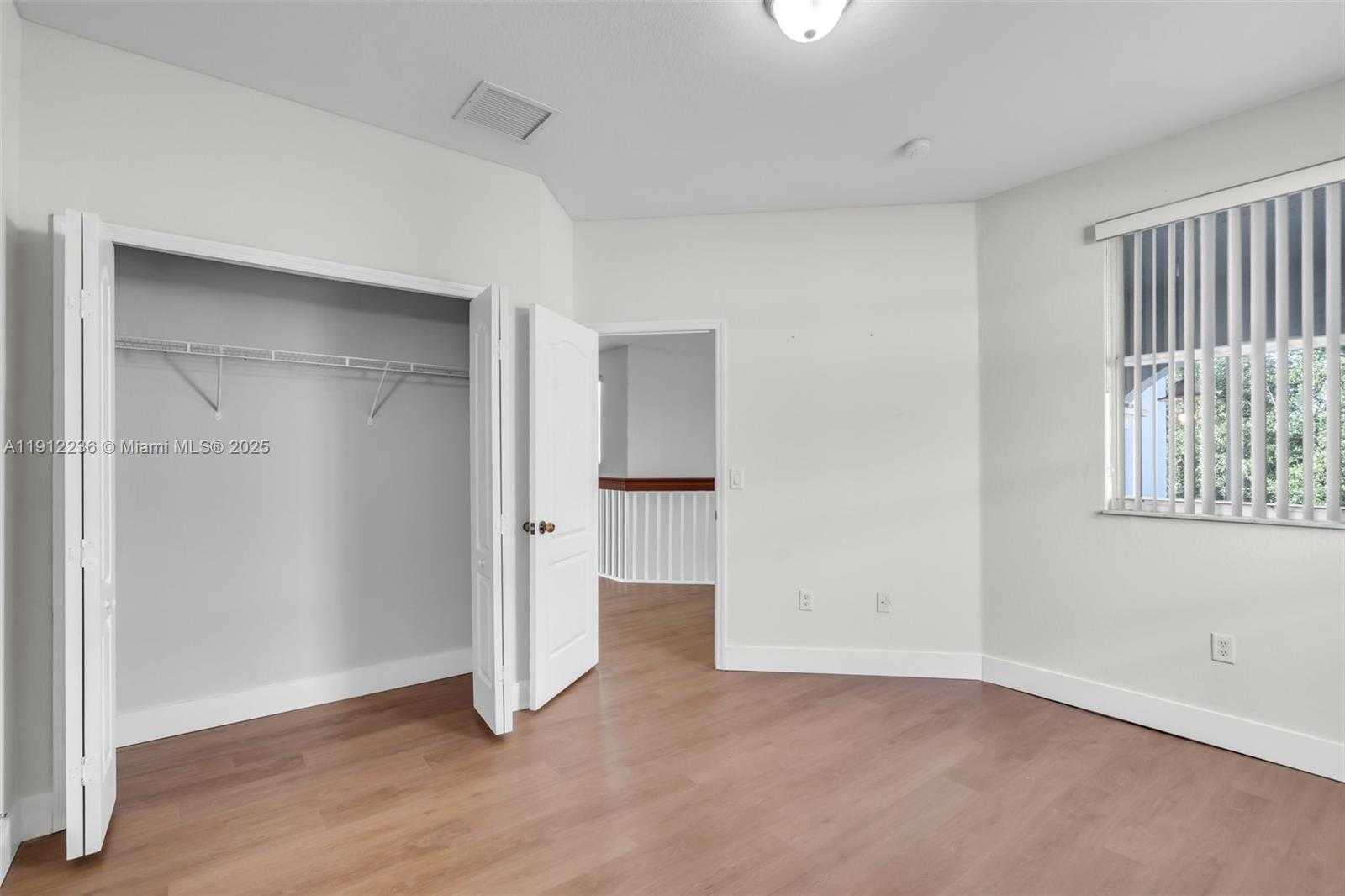 Small Image of 8920 NORTH WEST 180TH TER, Hialeah Number 30