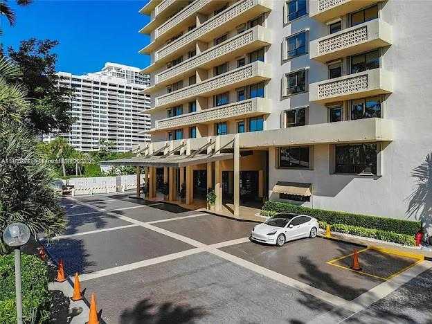 Small Image of 10185 COLLINS AVE #1503, Bal Harbour Number 22