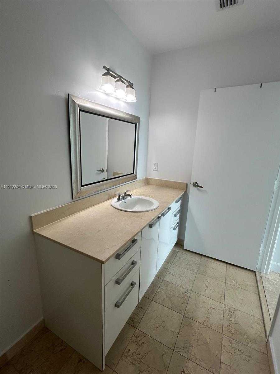 Small Image of 2525 SOUTH WEST 3RD AVE #1402, Miami Number 22