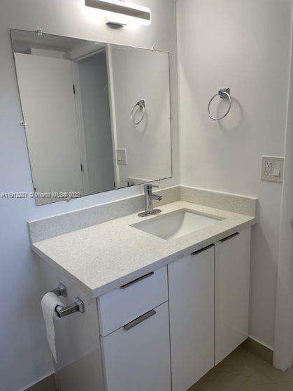 Small Image of 16950 WEST DIXIE HWY B141 HWY #141, North Miami Beach Number 15