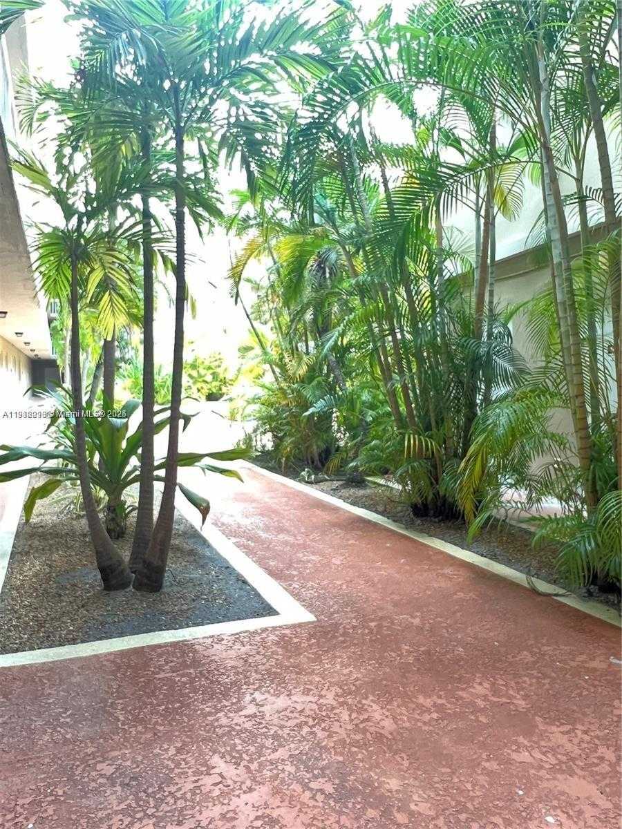 Small Image of 7701 CAMINO REAL #A-219, Miami Number 11