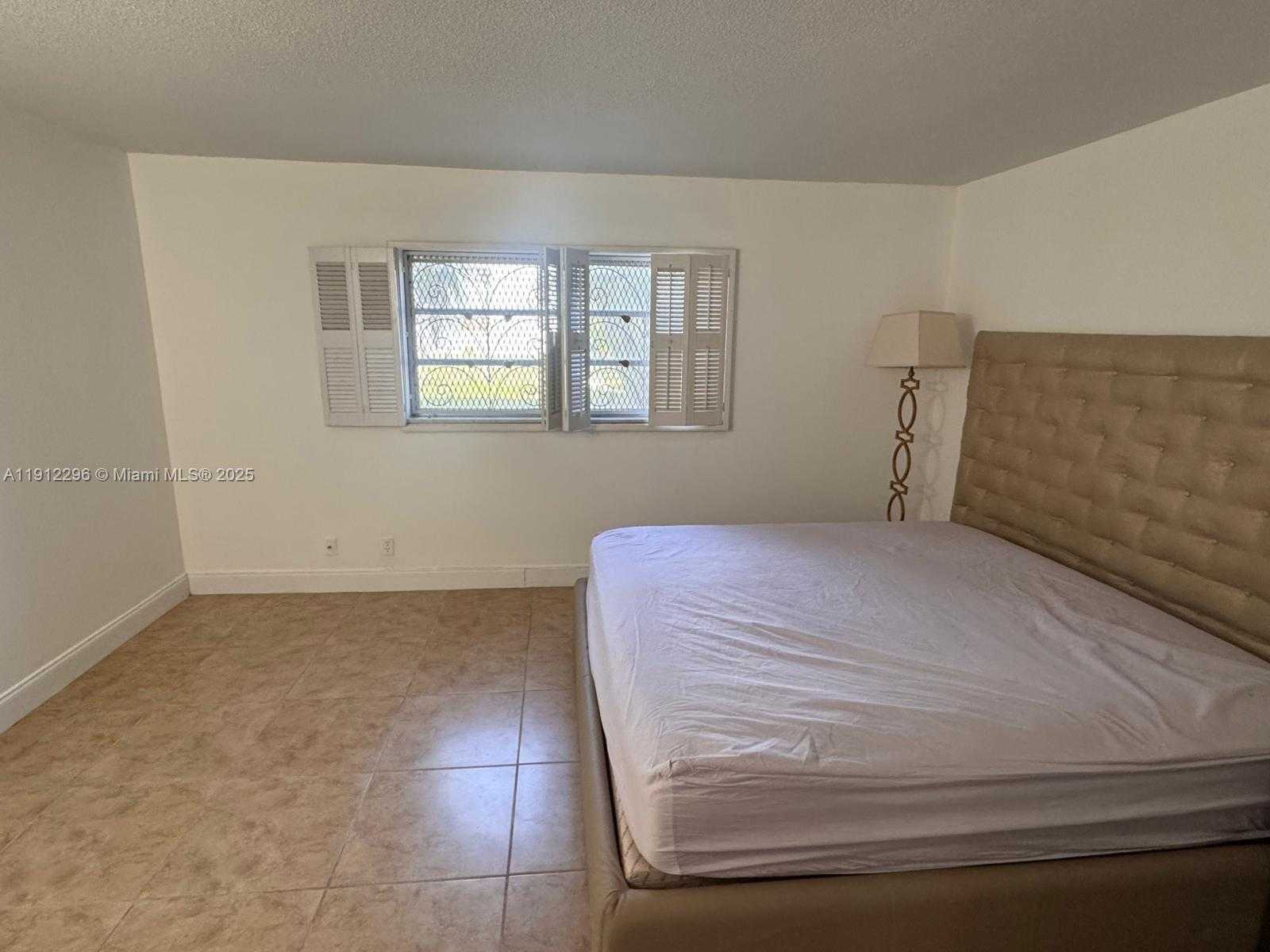 Small Image of 219 NORTH EAST 14TH AVE #103, Hallandale Beach Number 5