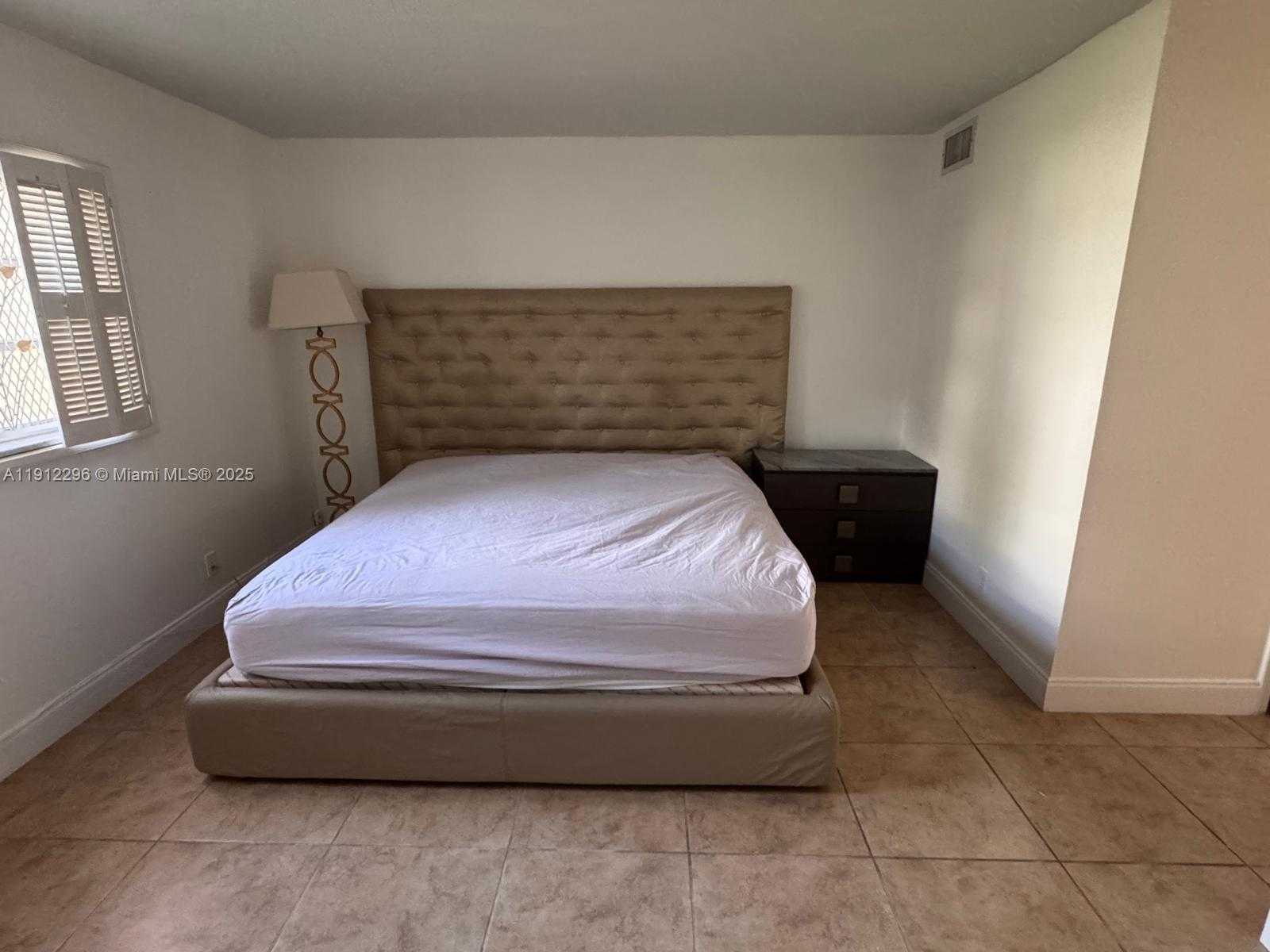 Small Image of 219 NORTH EAST 14TH AVE #103, Hallandale Beach Number 6