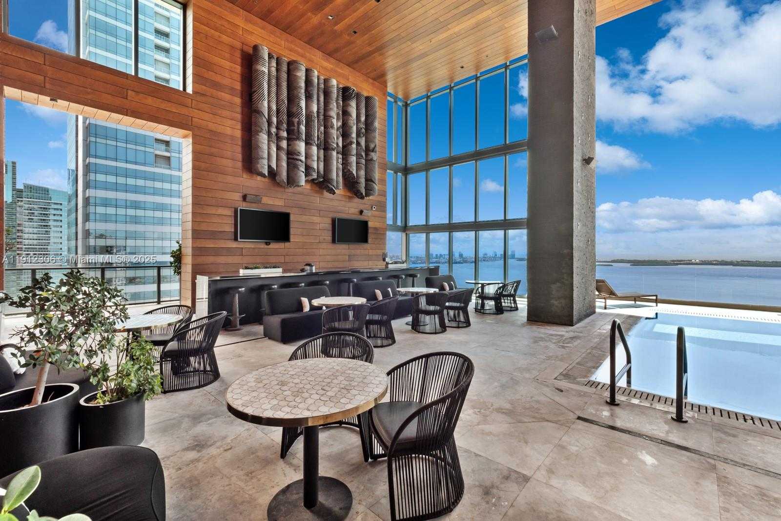 Small Image of 1451 BRICKELL AVE #2405, Miami Number 16