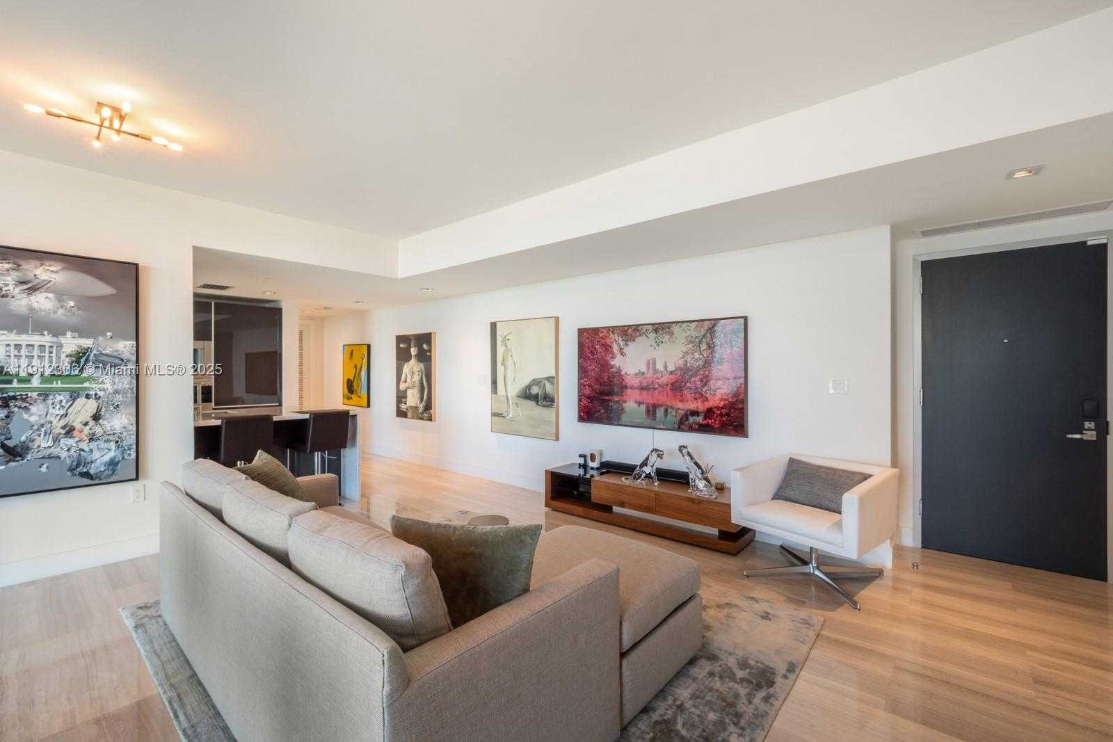 Small Image of 1451 BRICKELL AVE #2405, Miami Number 2