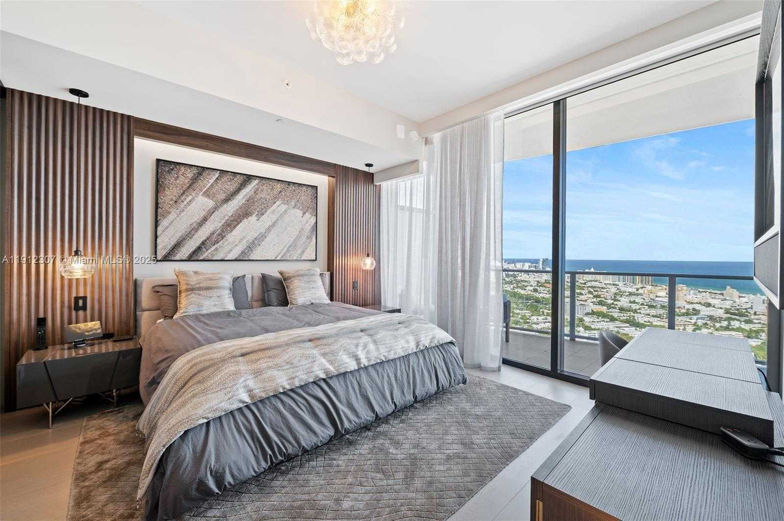 Small Image of 500 ALTON ROAD #4104, Miami Beach Number 5