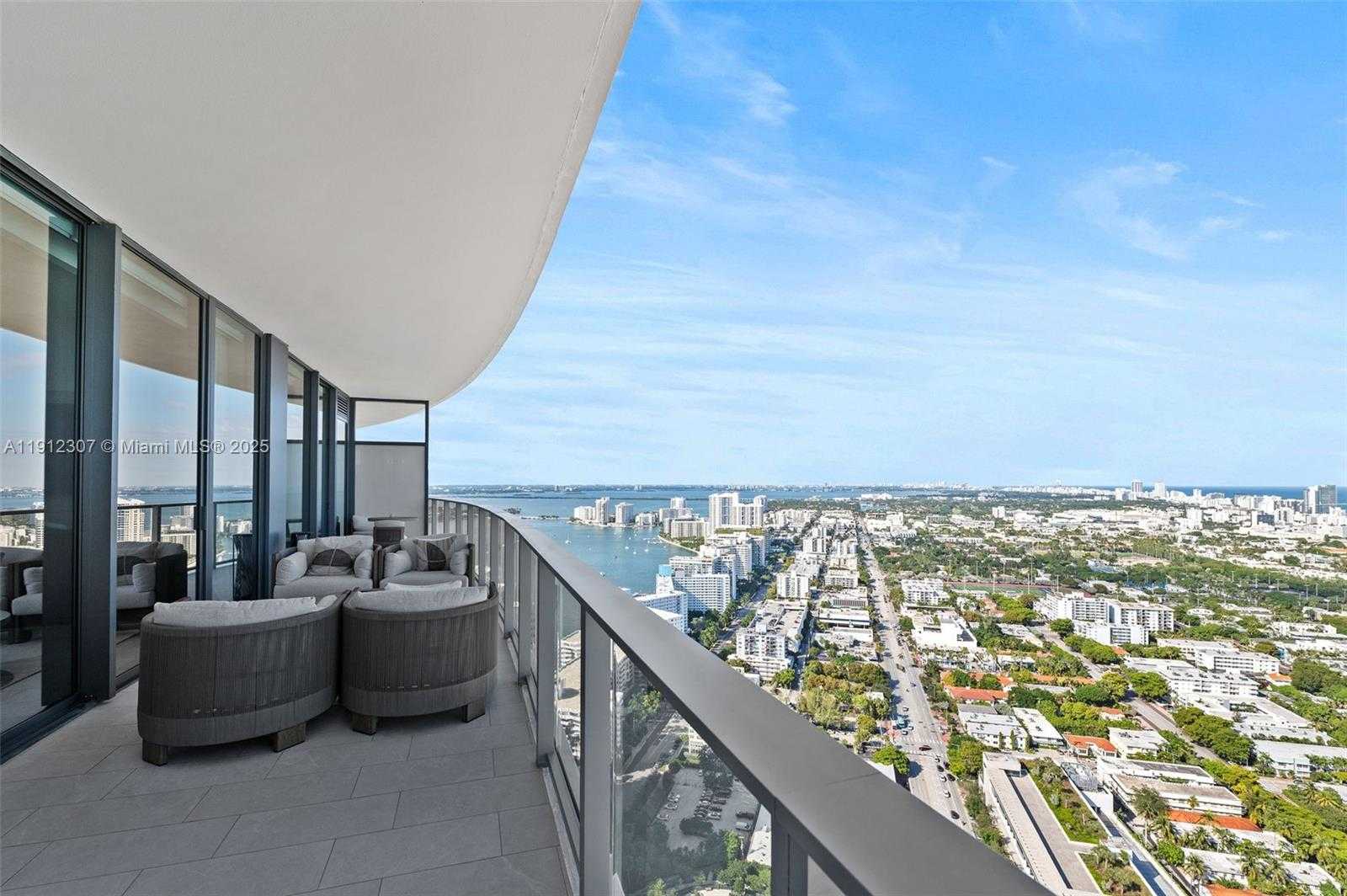 Small Image of 500 ALTON ROAD #4104, Miami Beach Number 8