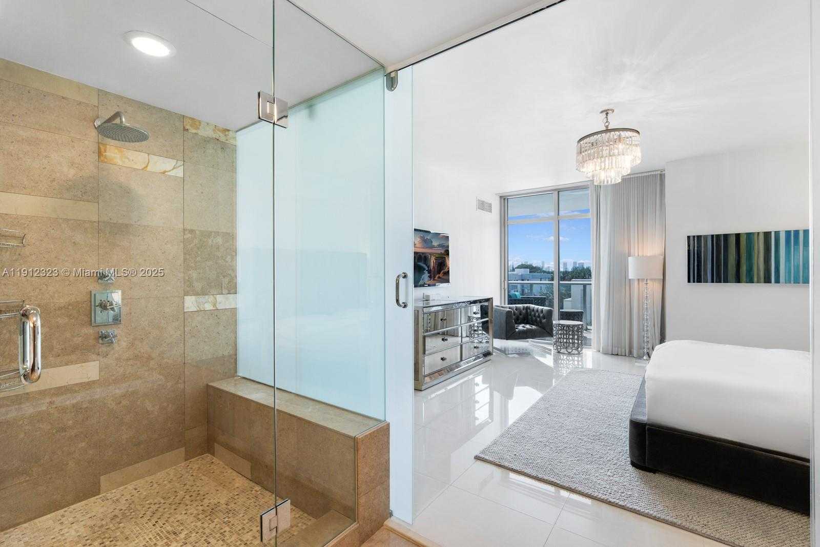 Small Image of 3737 COLLINS AVE #S-503, Miami Beach Number 26