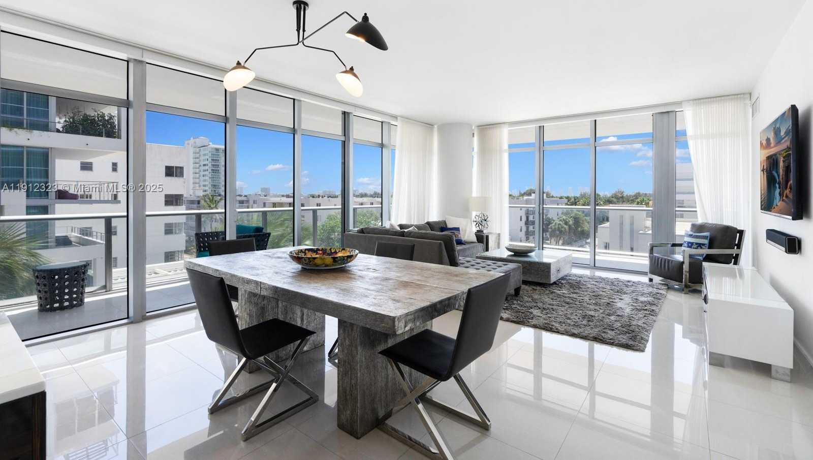 Small Image of 3737 COLLINS AVE #S-503, Miami Beach Number 6