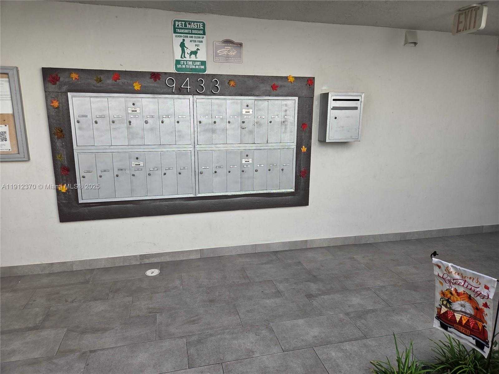 Small Image of 9433 FONTAINEBLEAU BLVD #212, Miami Number 36