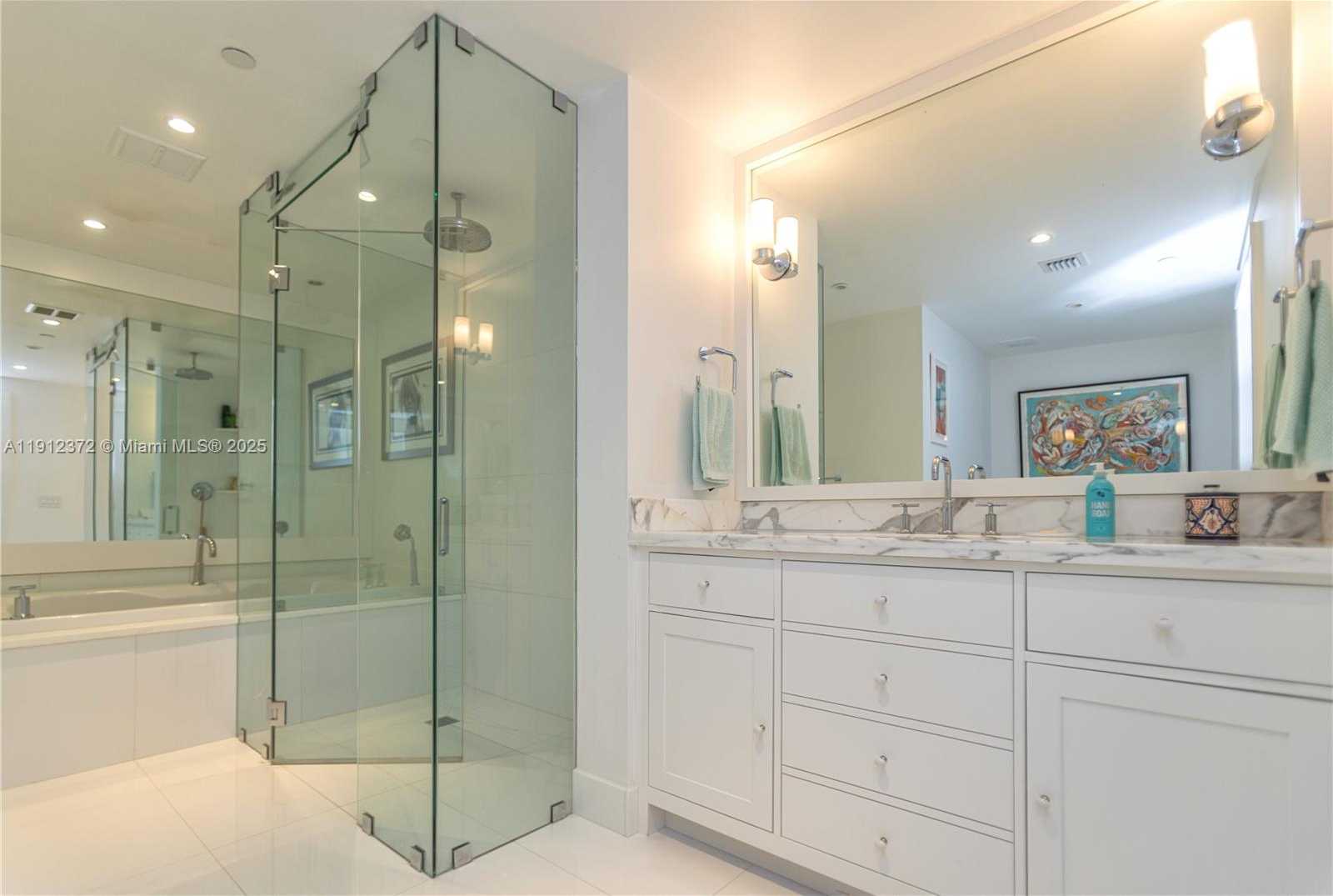 Small Image of 520 WEST AVE #1102, Miami Beach Number 19