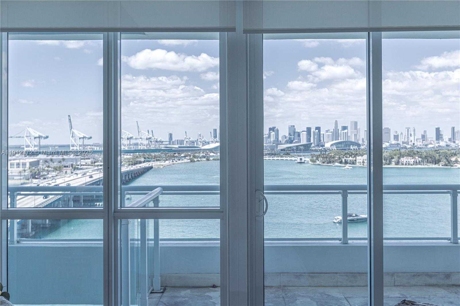 Small Image of 520 WEST AVE #1102, Miami Beach Number 24