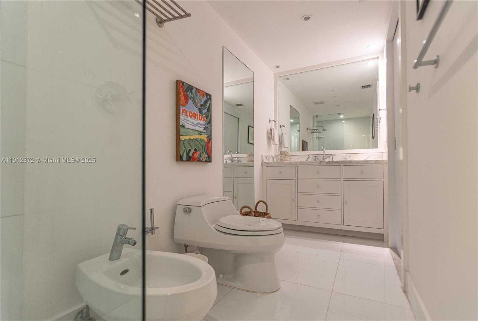 Small Image of 520 WEST AVE #1102, Miami Beach Number 37