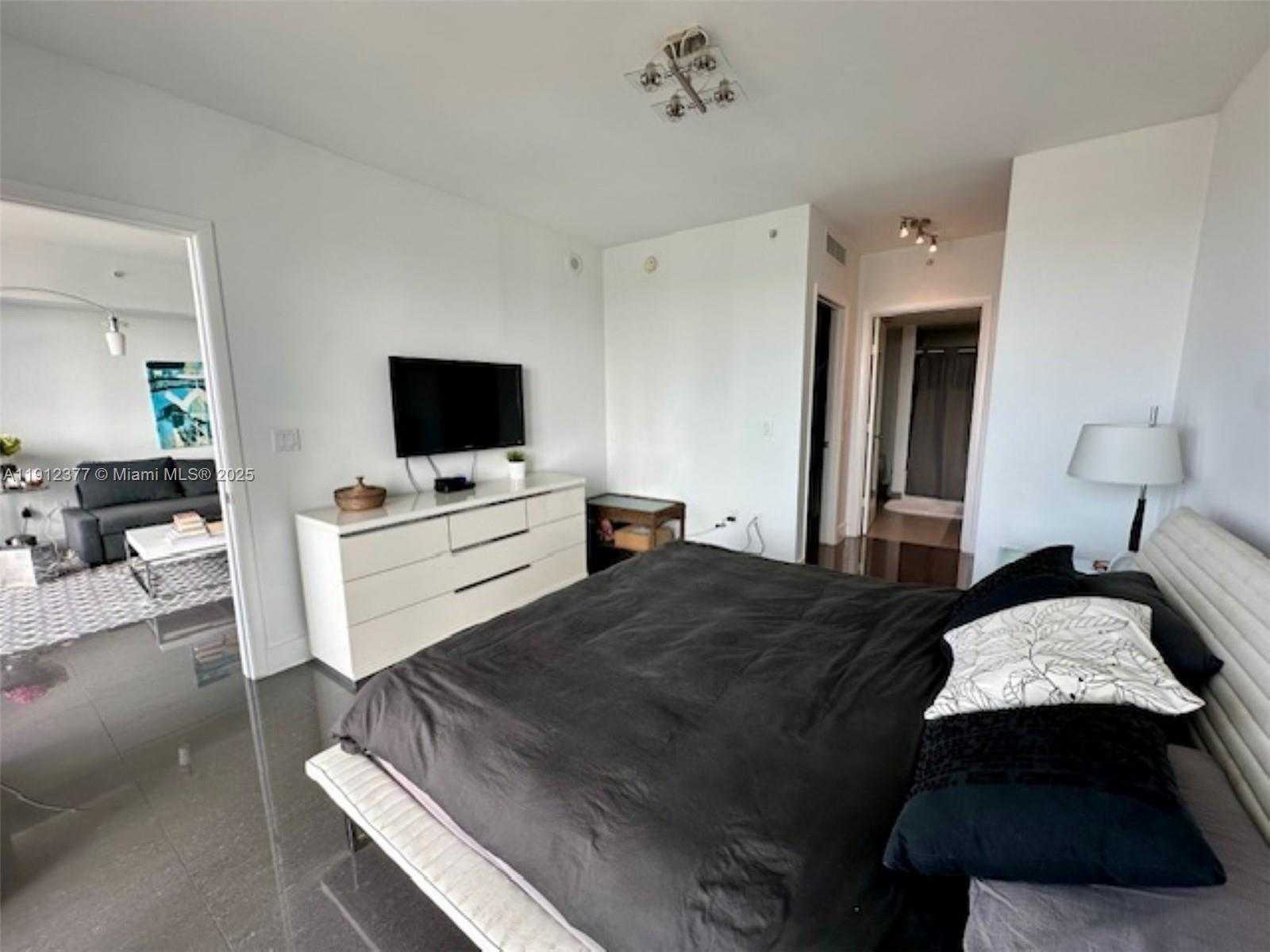 Small Image of 92 SOUTH WEST 3RD ST #4107, Miami Number 10