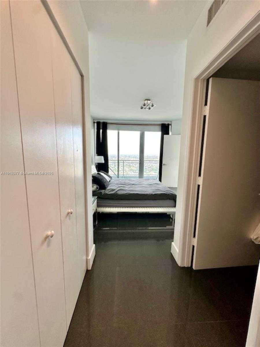 Small Image of 92 SOUTH WEST 3RD ST #4107, Miami Number 13