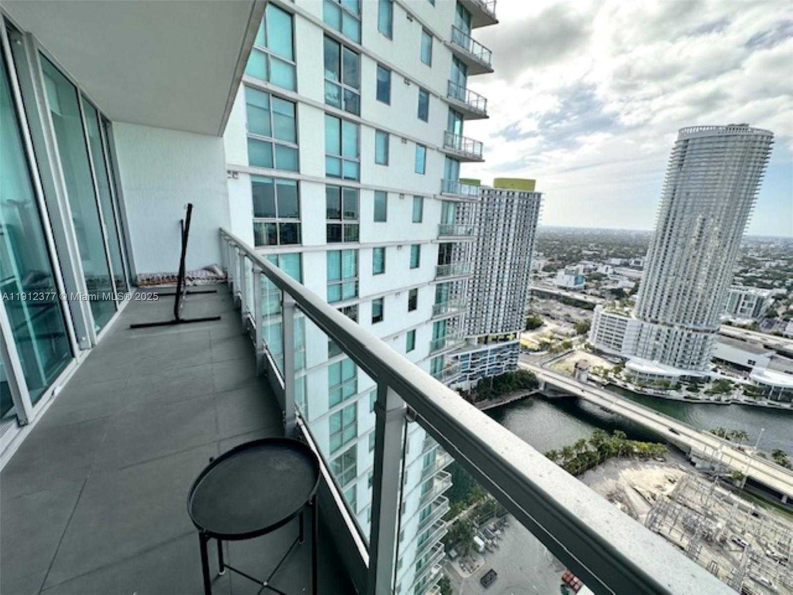 Small Image of 92 SOUTH WEST 3RD ST #4107, Miami Number 18