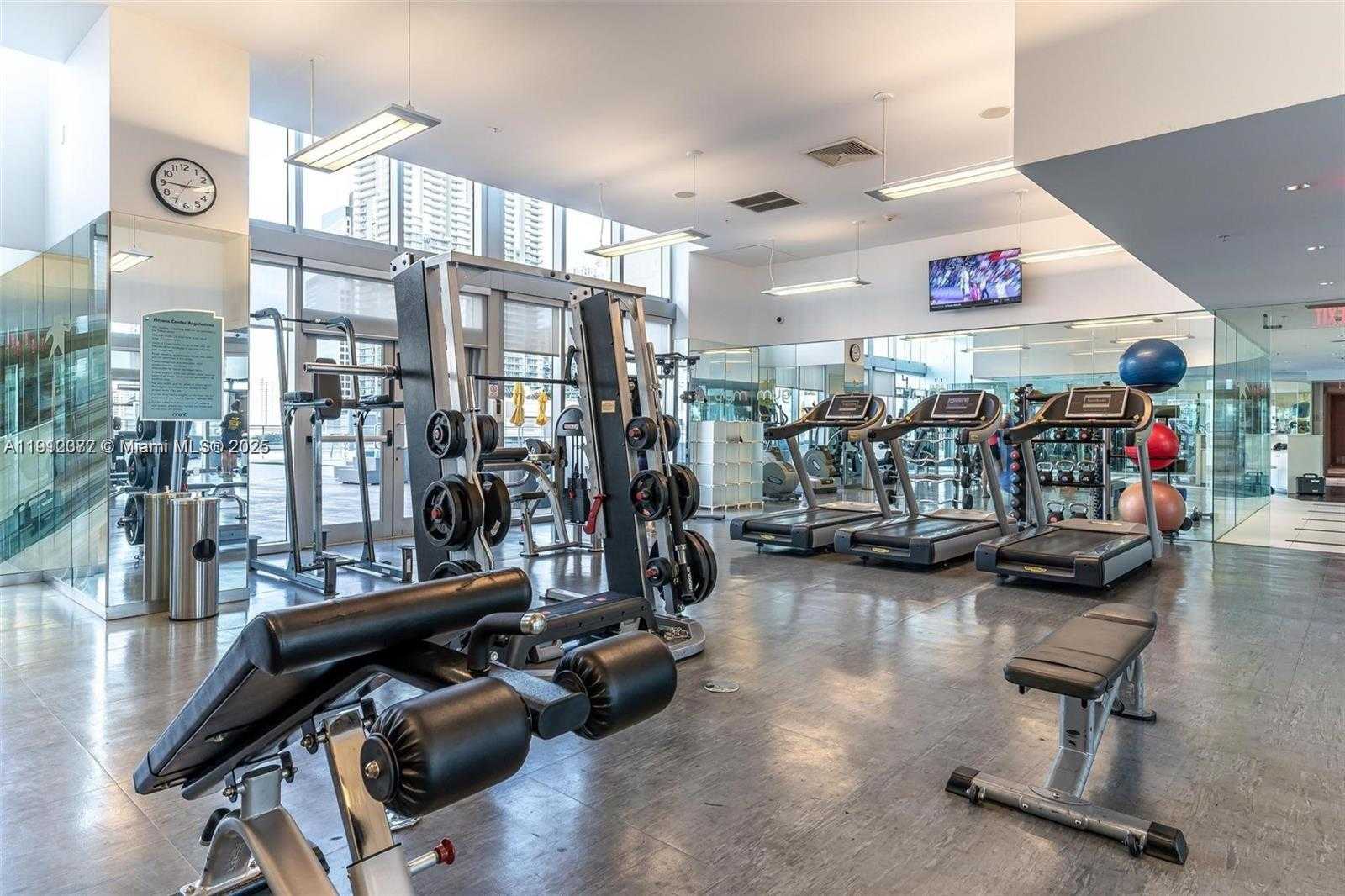 Small Image of 92 SOUTH WEST 3RD ST #4107, Miami Number 25