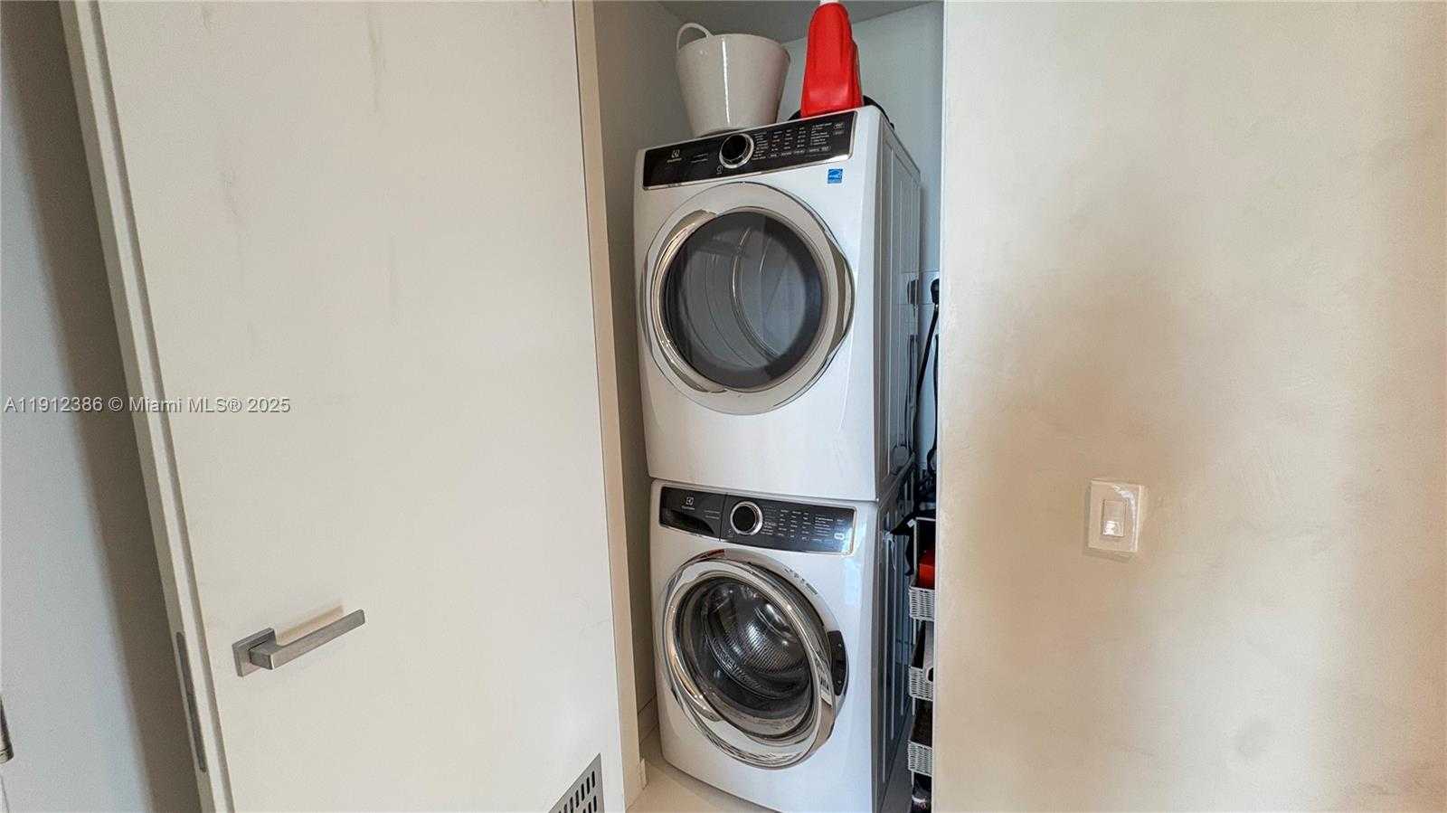 Small Image of 18975 COLLINS AVE #905, Sunny Isles Beach Number 18