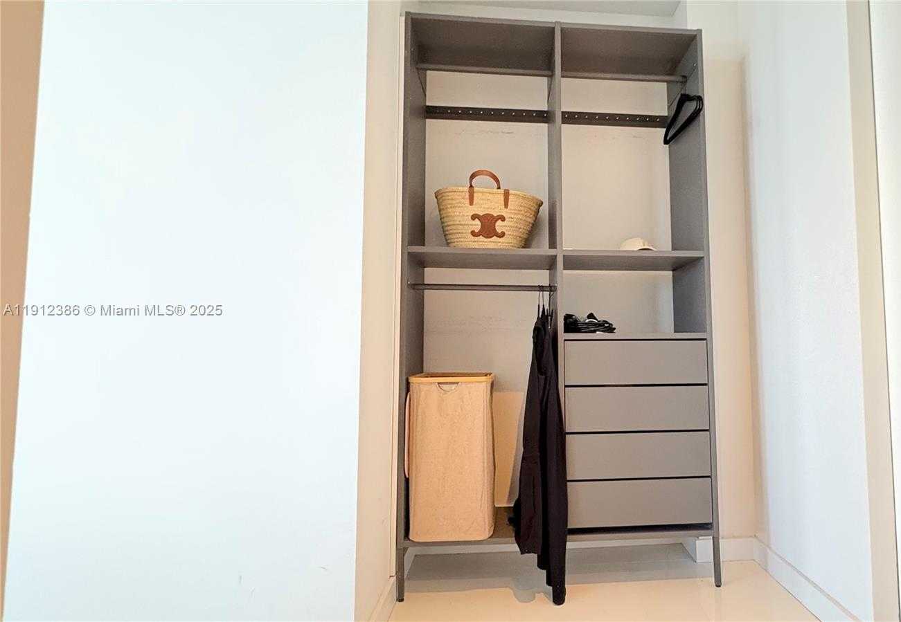 Small Image of 18975 COLLINS AVE #905, Sunny Isles Beach Number 22