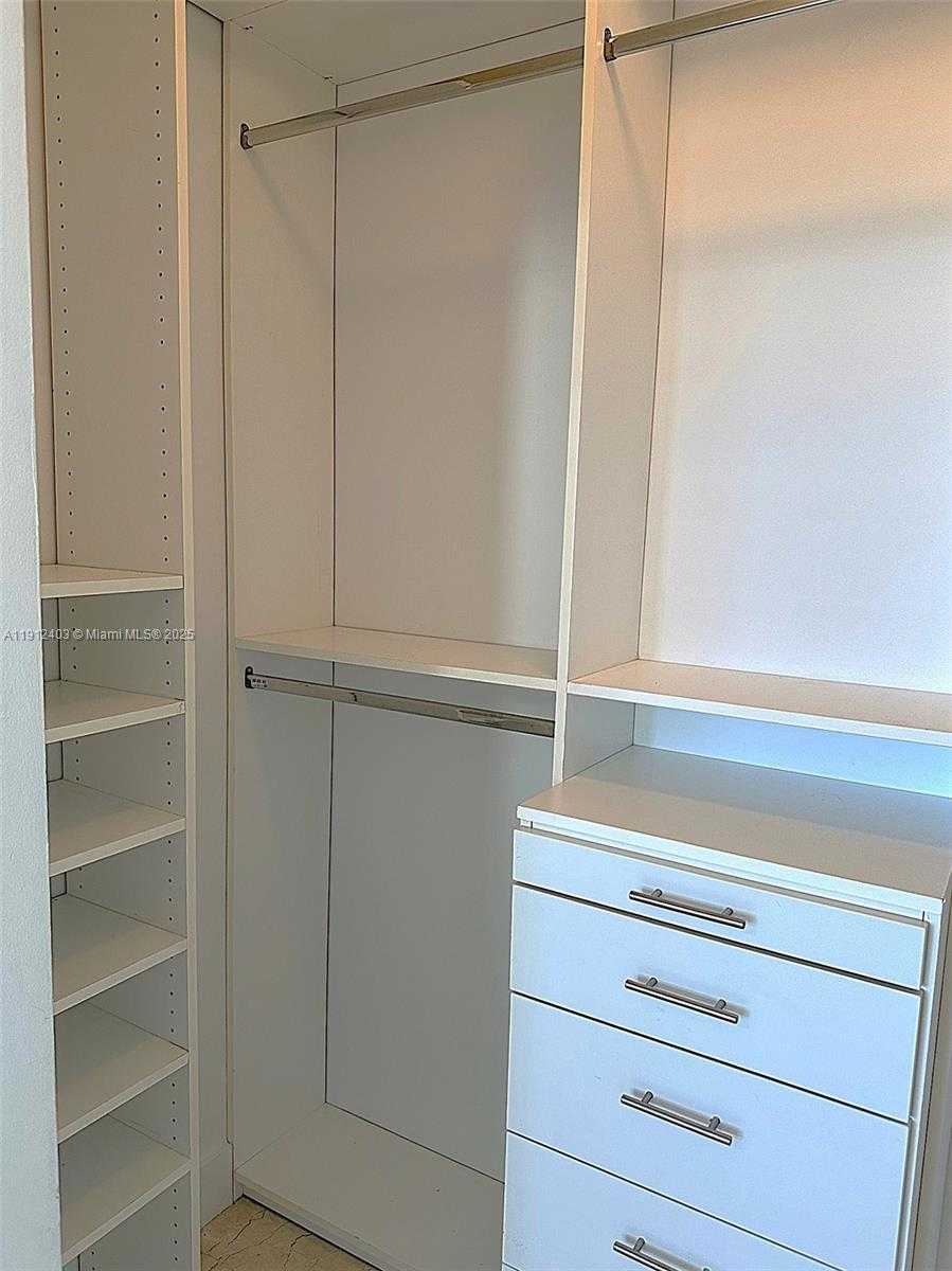 Small Image of 2080 SOUTH OCEAN DR #MPH12, Hallandale Beach Number 28