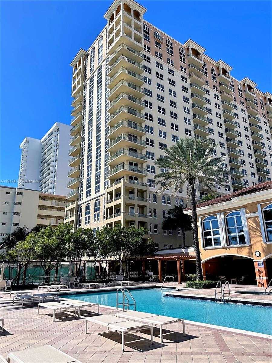 Small Image of 2080 SOUTH OCEAN DR #MPH12, Hallandale Beach Number 35