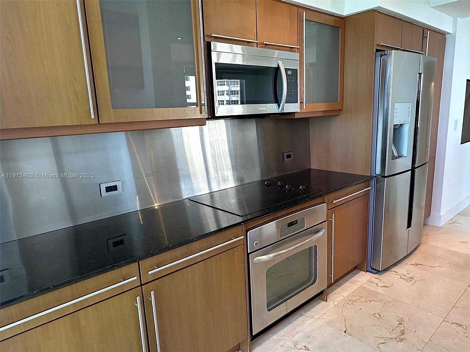 Small Image of 2080 SOUTH OCEAN DR #MPH12, Hallandale Beach Number 8