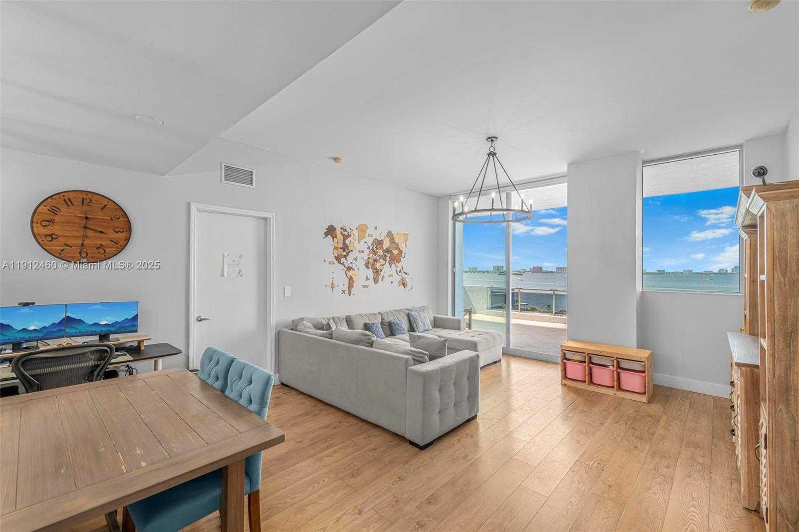 Small Image of 7901 HISPANOLA AVE #603, North Bay Village Number 12