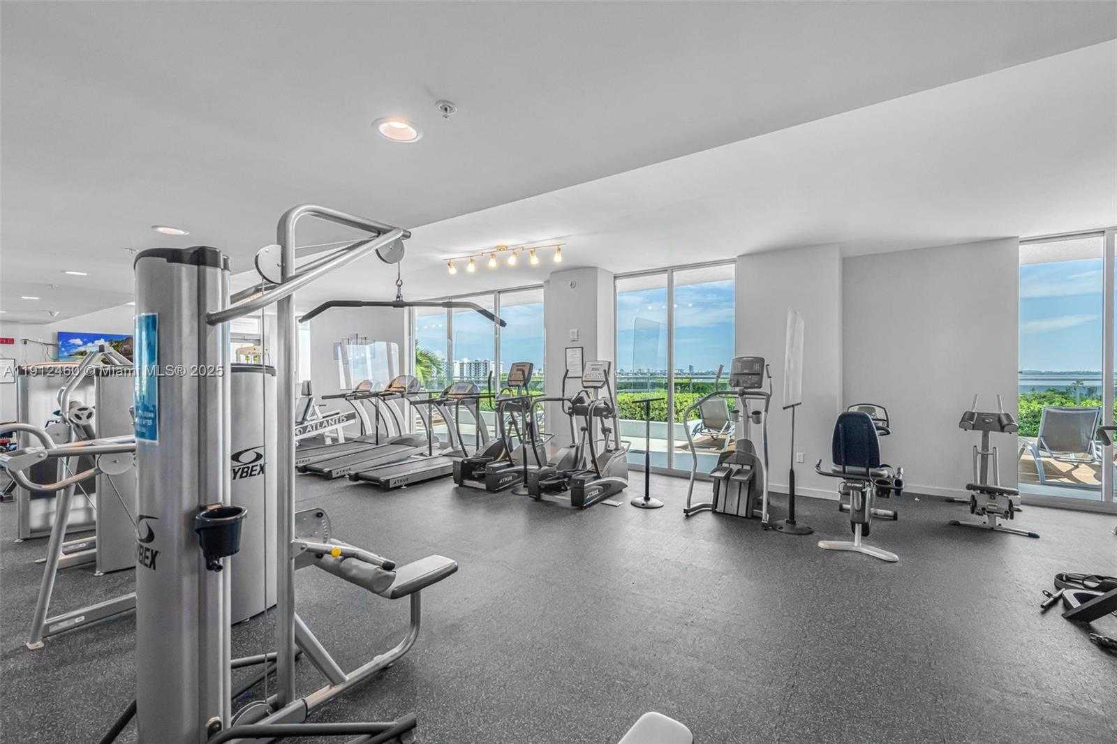 Small Image of 7901 HISPANOLA AVE #603, North Bay Village Number 28