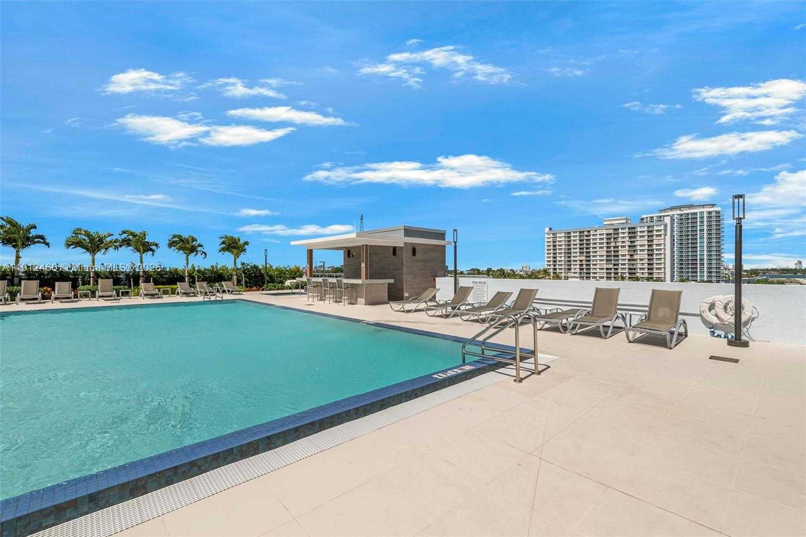 Small Image of 7901 HISPANOLA AVE #603, North Bay Village Number 31