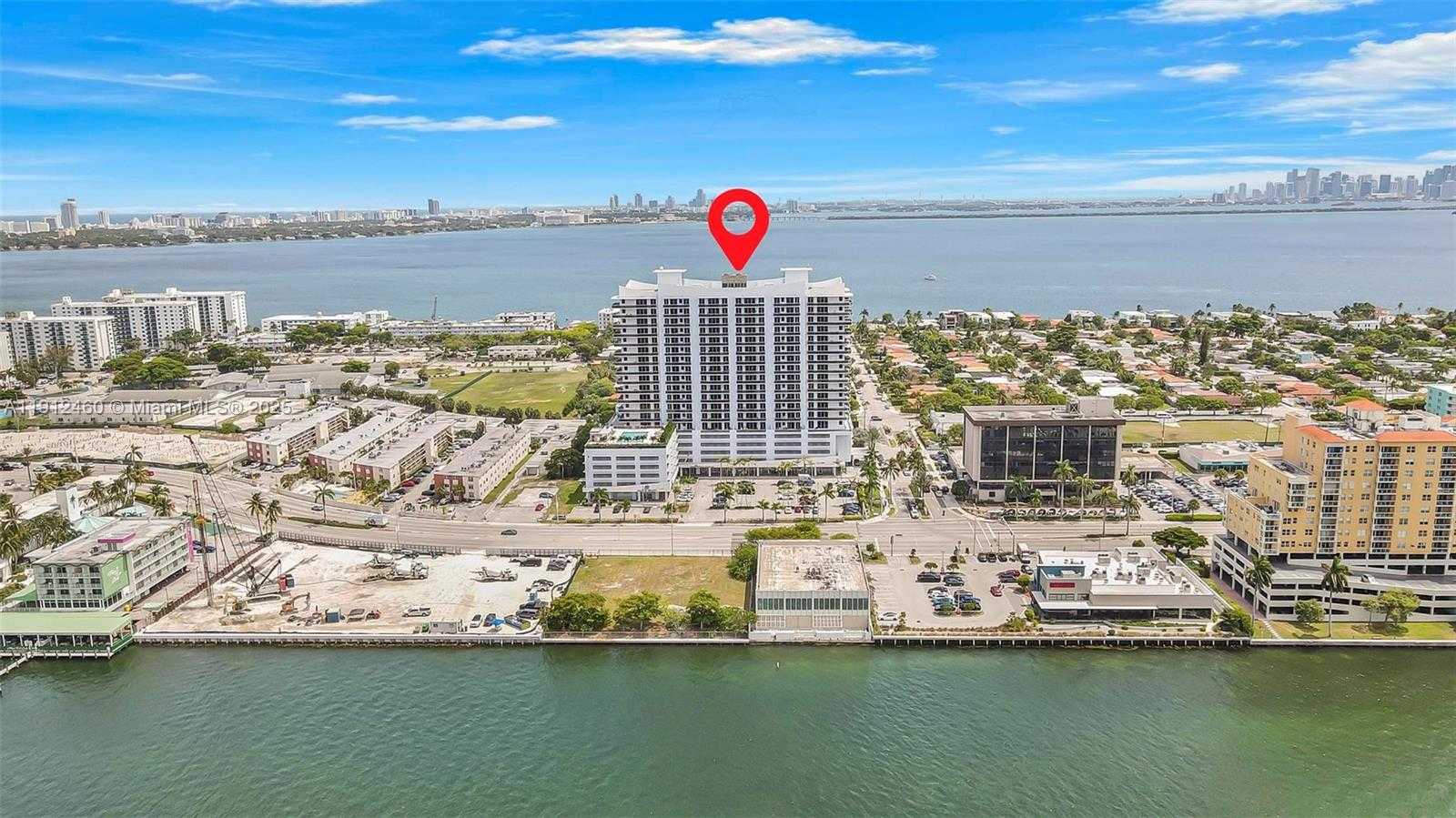 Small Image of 7901 HISPANOLA AVE #603, North Bay Village Number 33