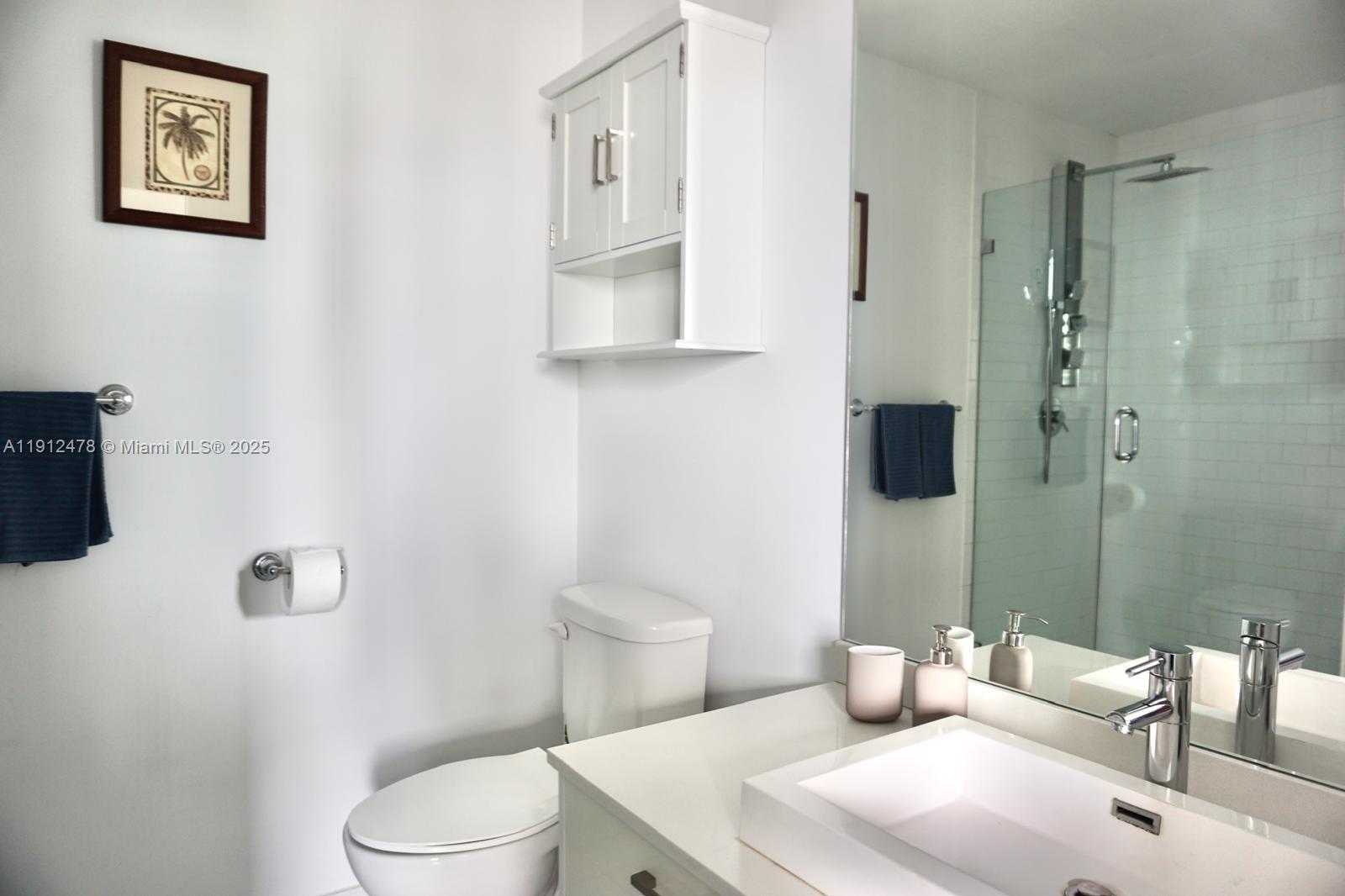 Small Image of 151 SOUTH EAST 1ST ST #3304, Miami Number 17