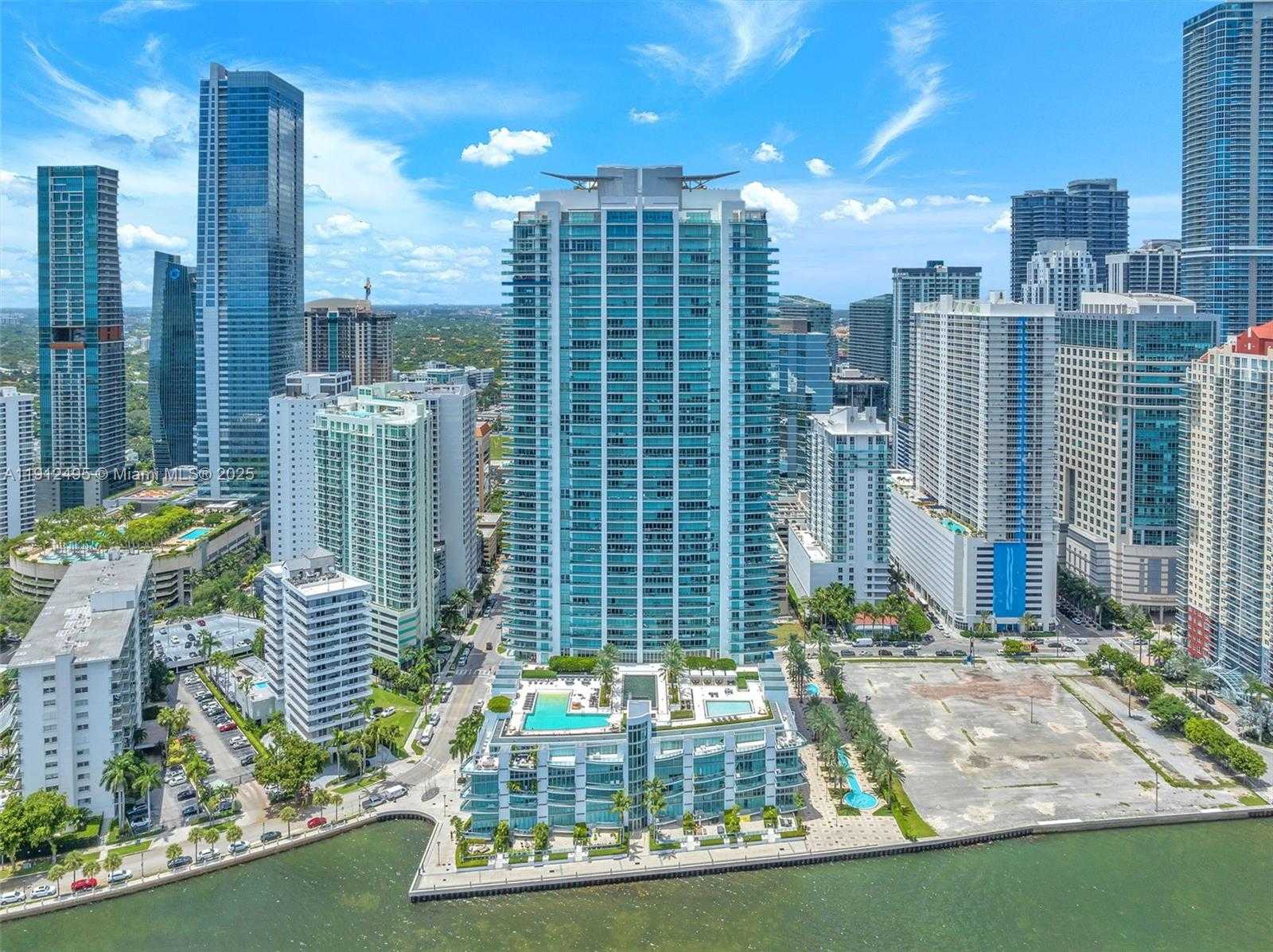 Small Image of 1331 BRICKELL BAY DR #3609, Miami Number 2