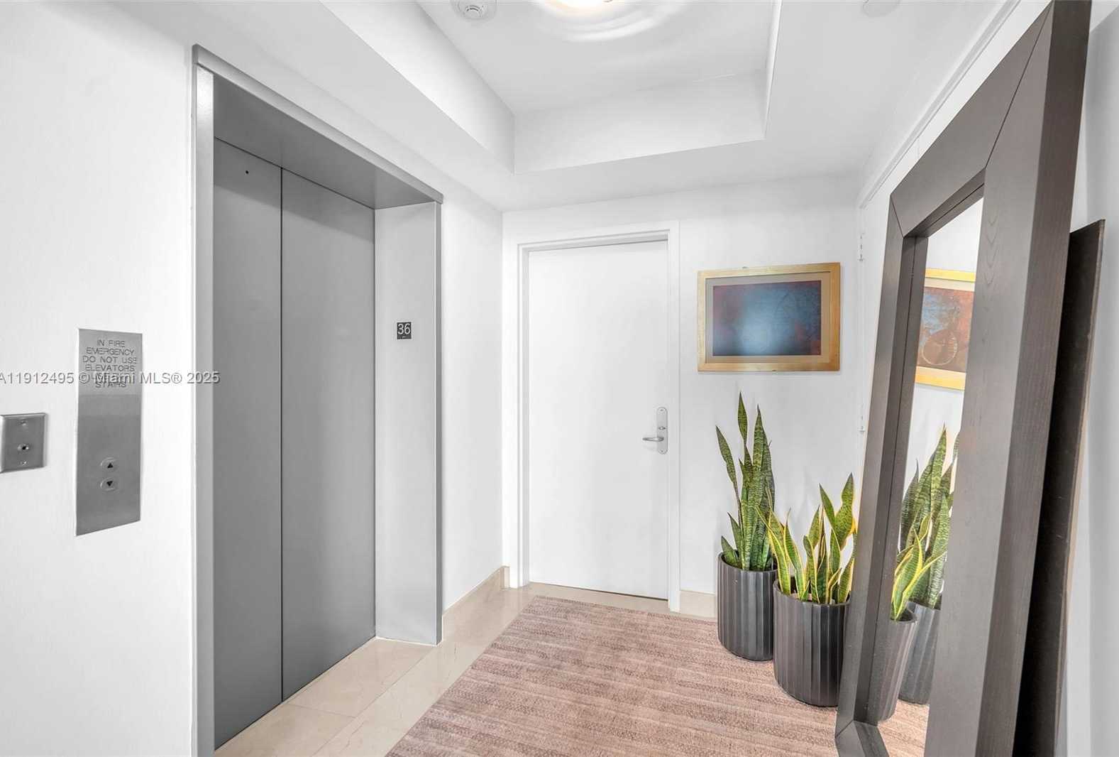 Small Image of 1331 BRICKELL BAY DR #3609, Miami Number 4