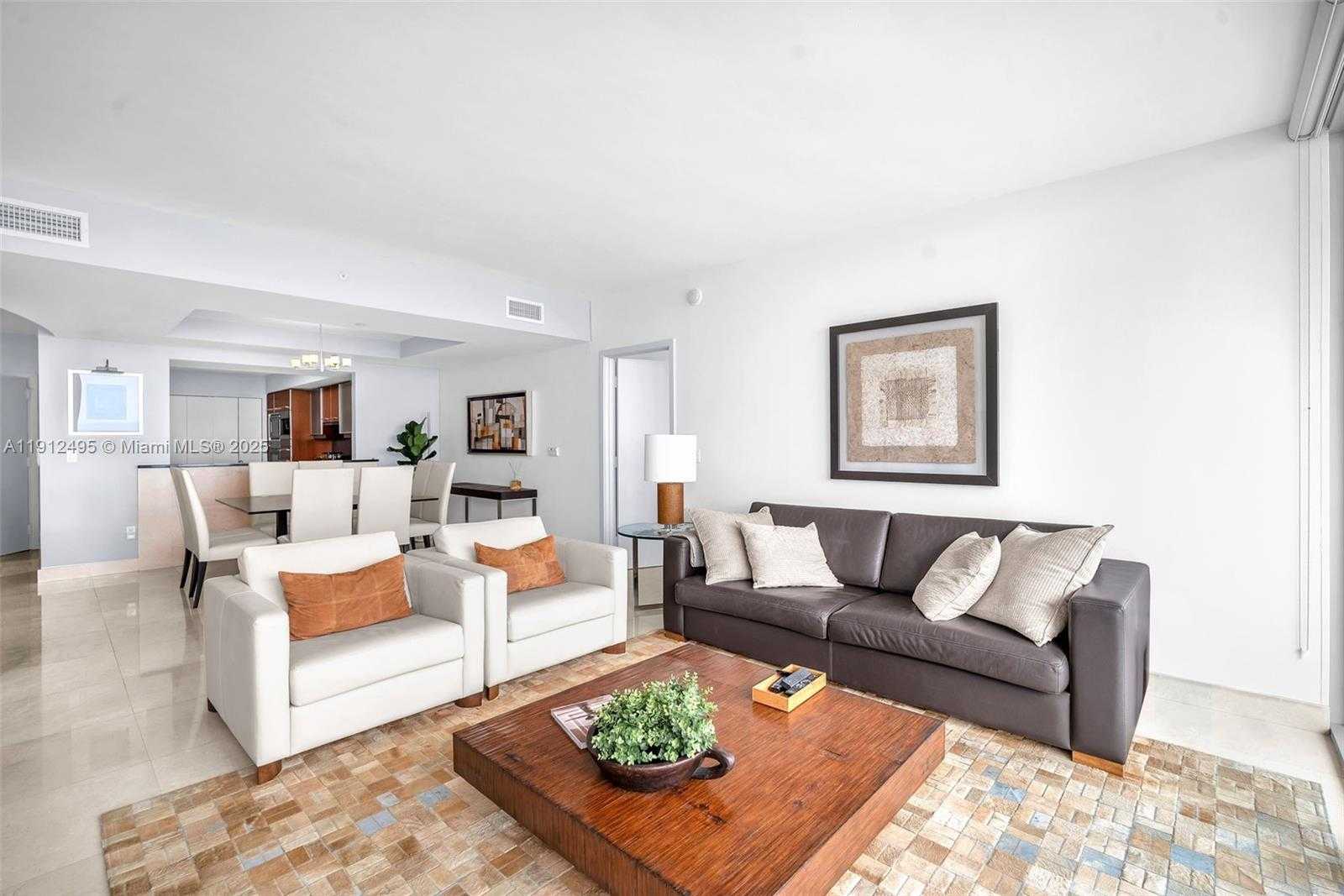 Small Image of 1331 BRICKELL BAY DR #3609, Miami Number 8