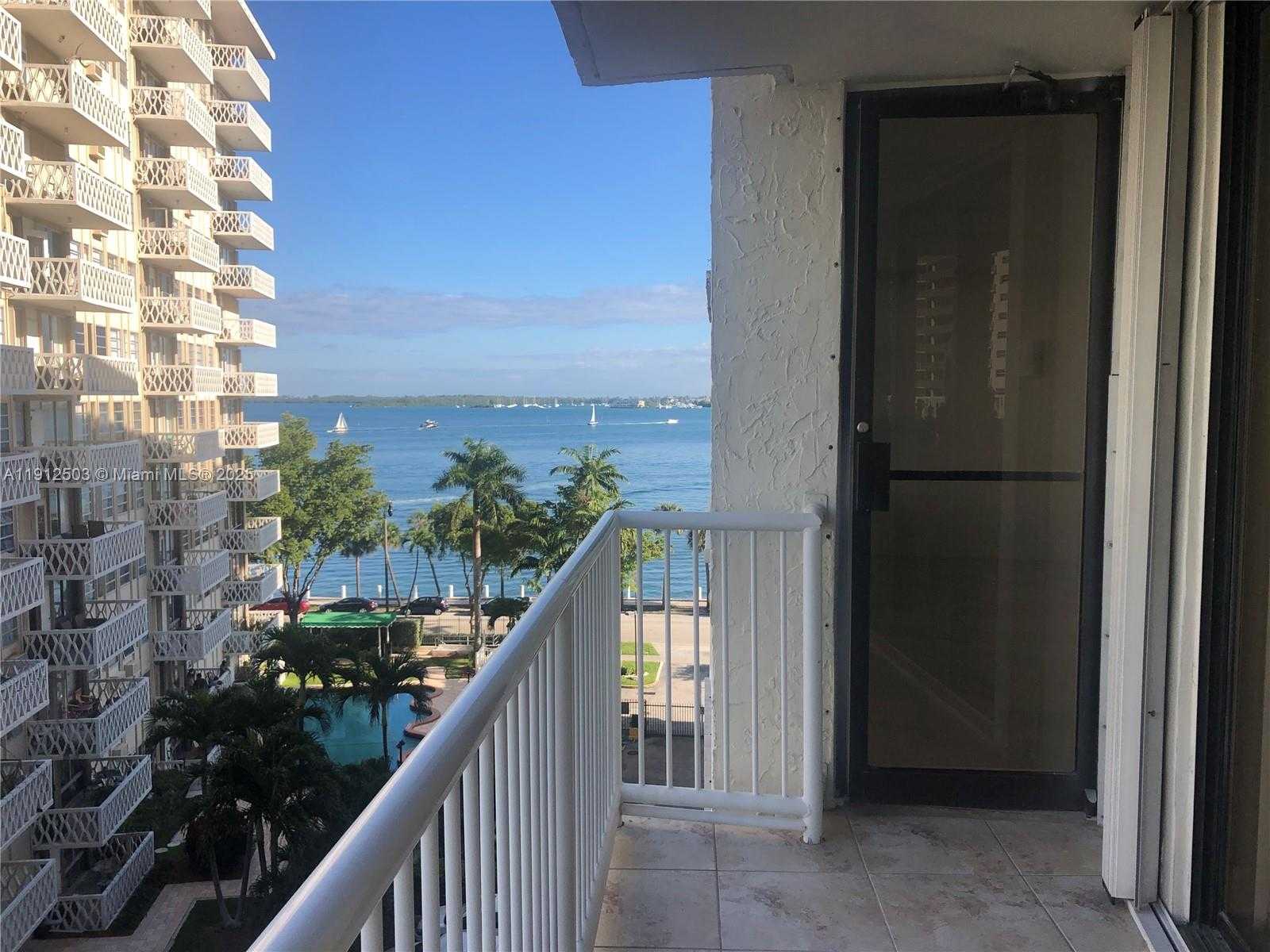 Small Image of 1440 BRICKELL BAY DR #709, Miami Number 7