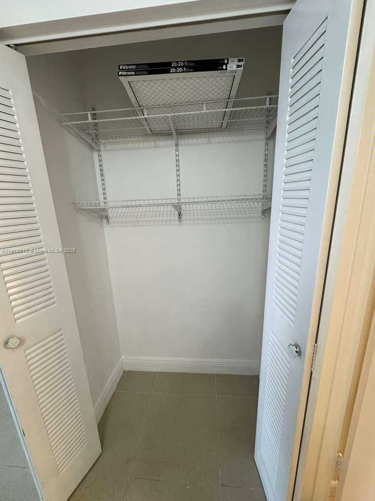 Small Image of 3300 NORTH EAST 191ST ST #1702, Aventura Number 12