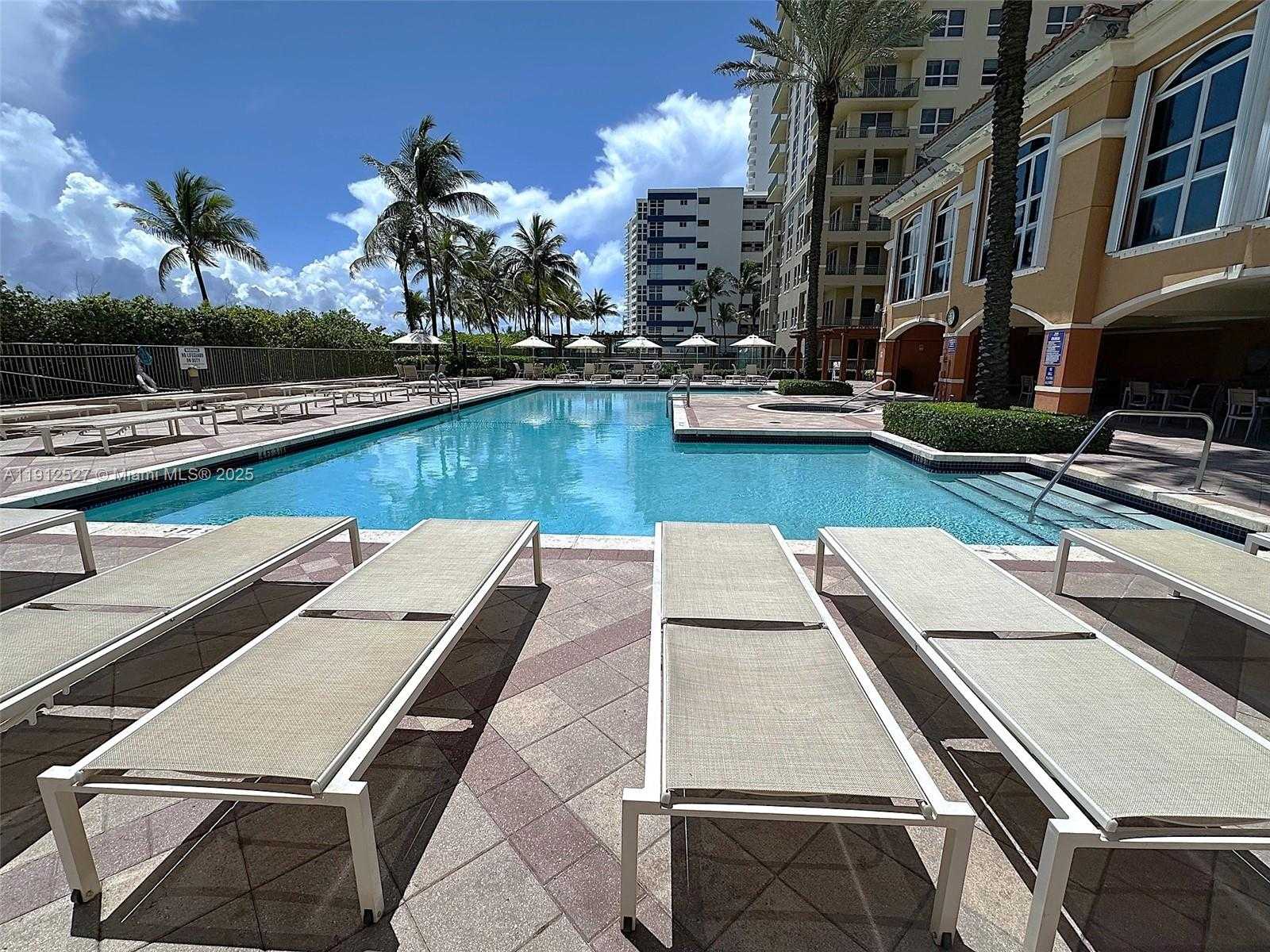 Small Image of 2080 SOUTH OCEAN DR #112, Hallandale Beach Number 41