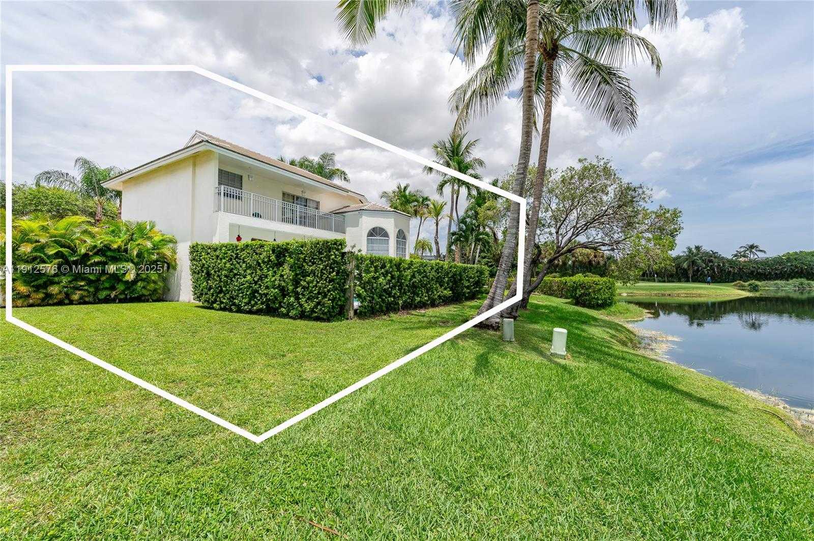 Small Image of 9870 NORTH WEST 47TH TER, Doral Number 10