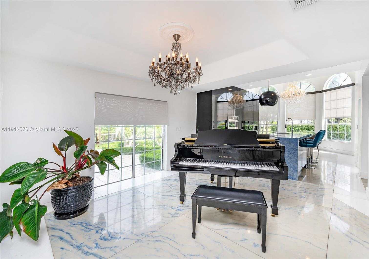 Small Image of 9870 NORTH WEST 47TH TER, Doral Number 17