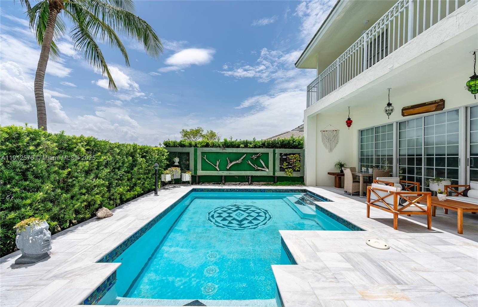 Small Image of 9870 NORTH WEST 47TH TER, Doral Number 4