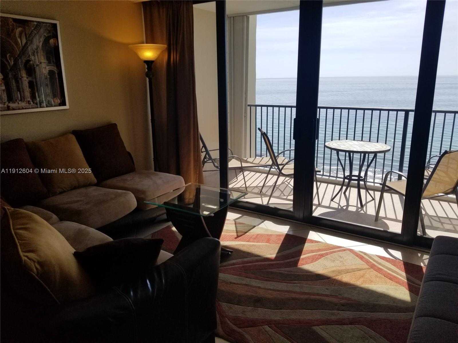 Small Image of 2101 SOUTH OCEAN DR #1702, Hollywood Number 3